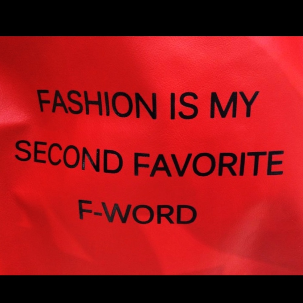 Meet your Posher, Antonia